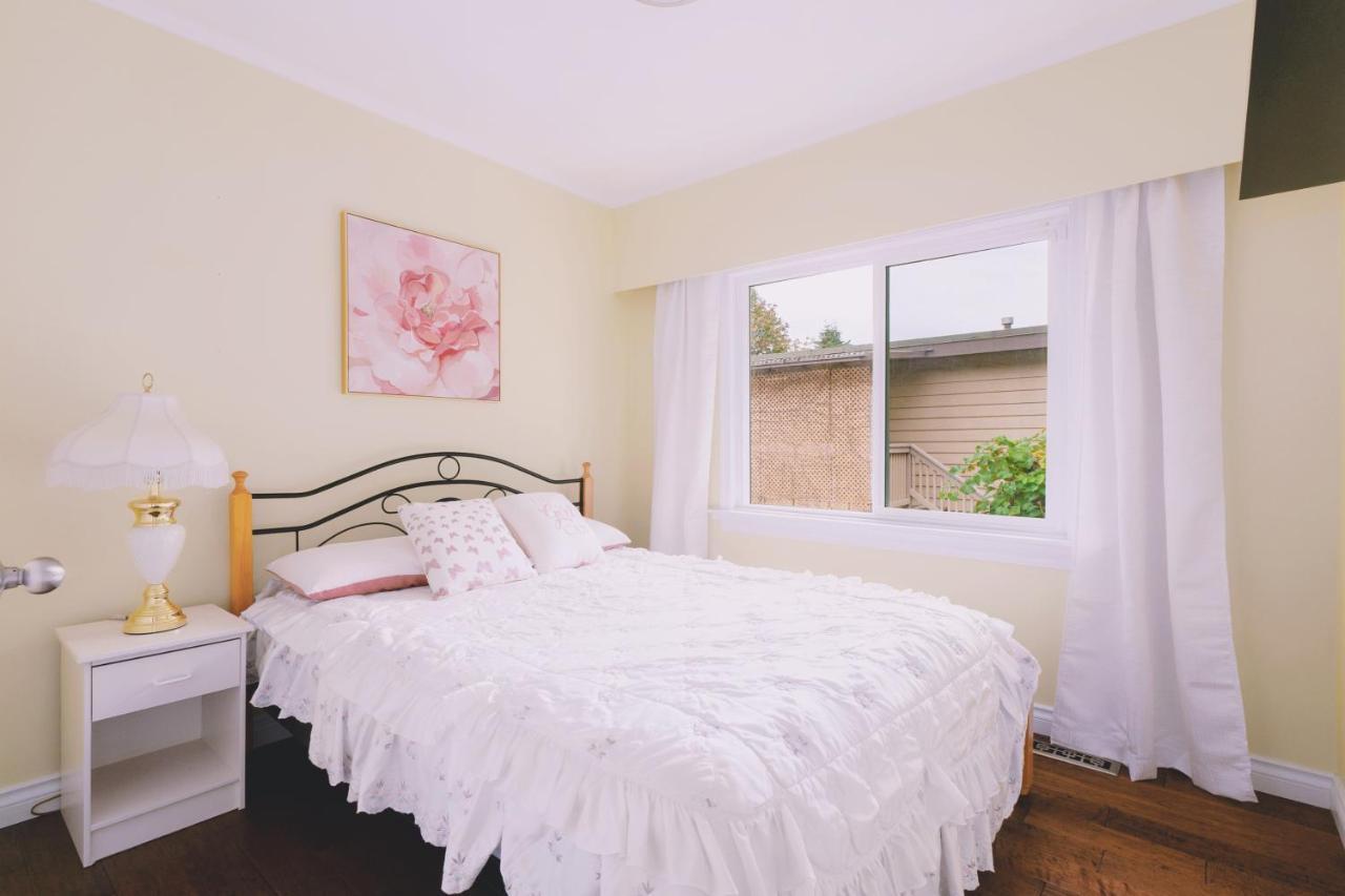 Lovely 3 Bedroom Port Moody Spacious Home 6 People Free Parking 外观 照片