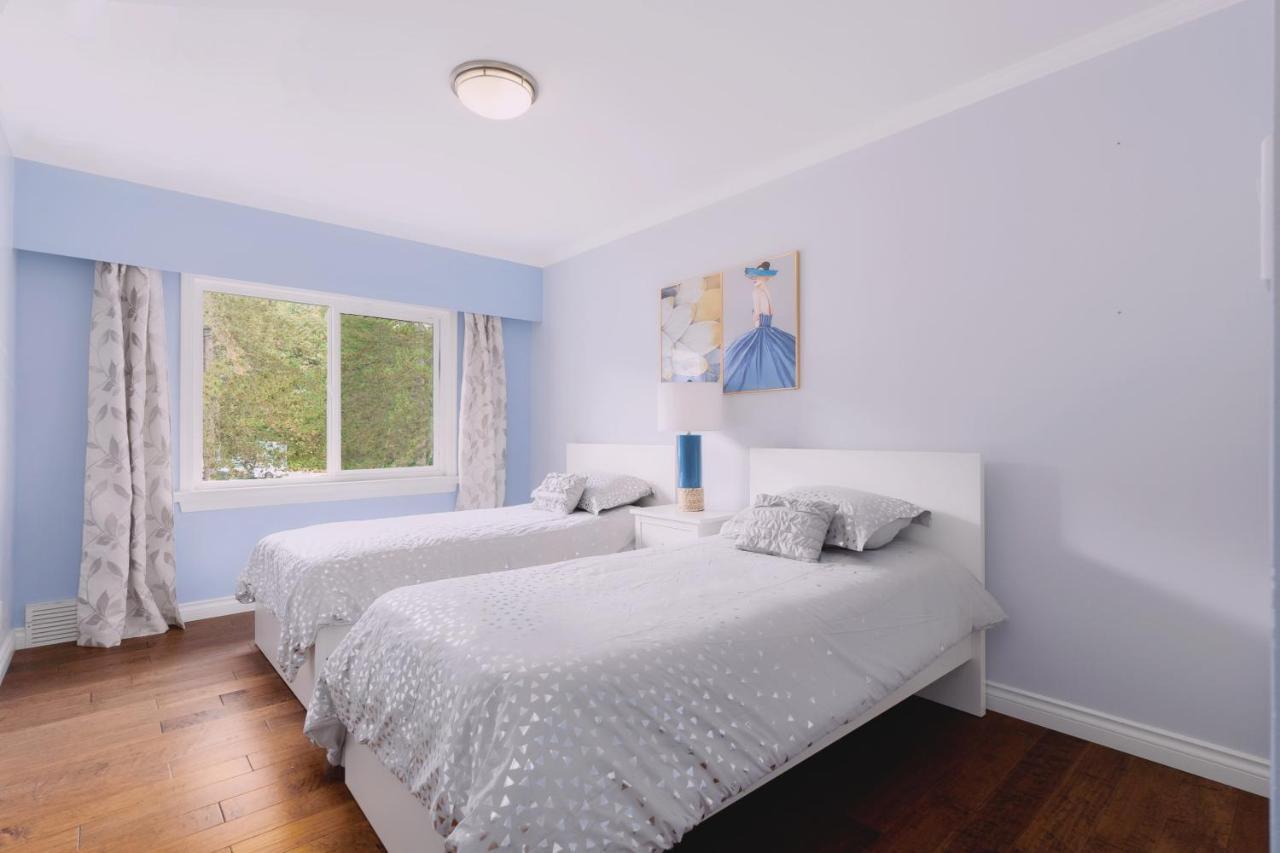 Lovely 3 Bedroom Port Moody Spacious Home 6 People Free Parking 外观 照片